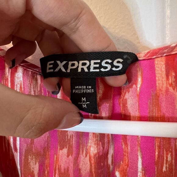 Express high low pink coral abstract print dress silky soft elastic waist size M - Picture 3 of 4